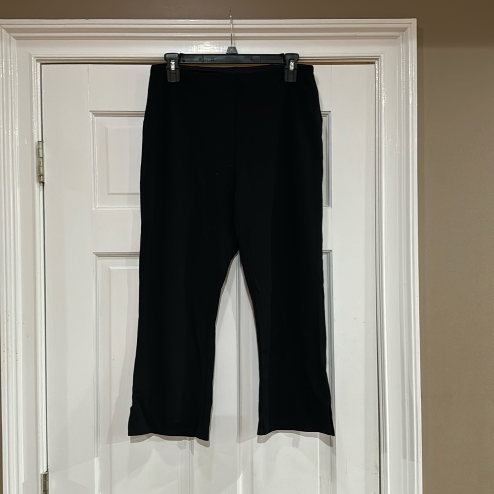 Lysee cropped flare leggings XL worn once.